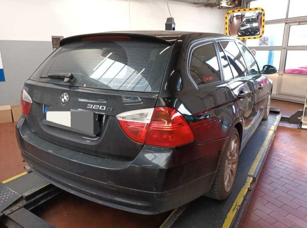 BMW 3