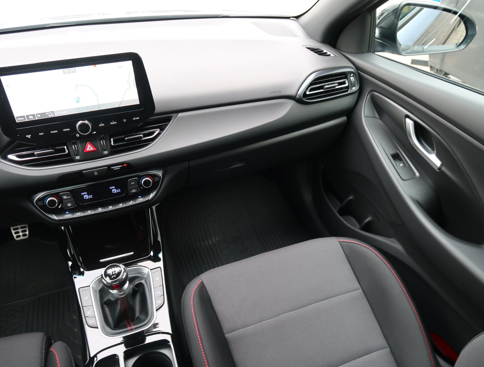 Hyundai i30 Fastback - 2025