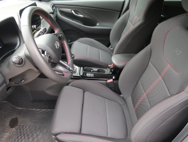 Hyundai i30 Fastback - 2025