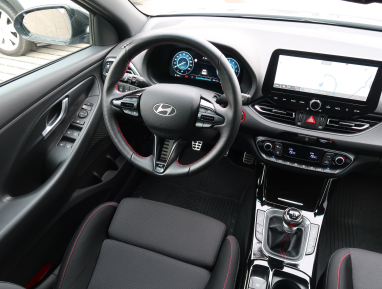 Hyundai i30 Fastback - 2025