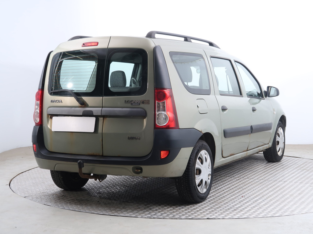 Dacia Logan