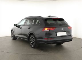 Volkswagen Golf - 2022
