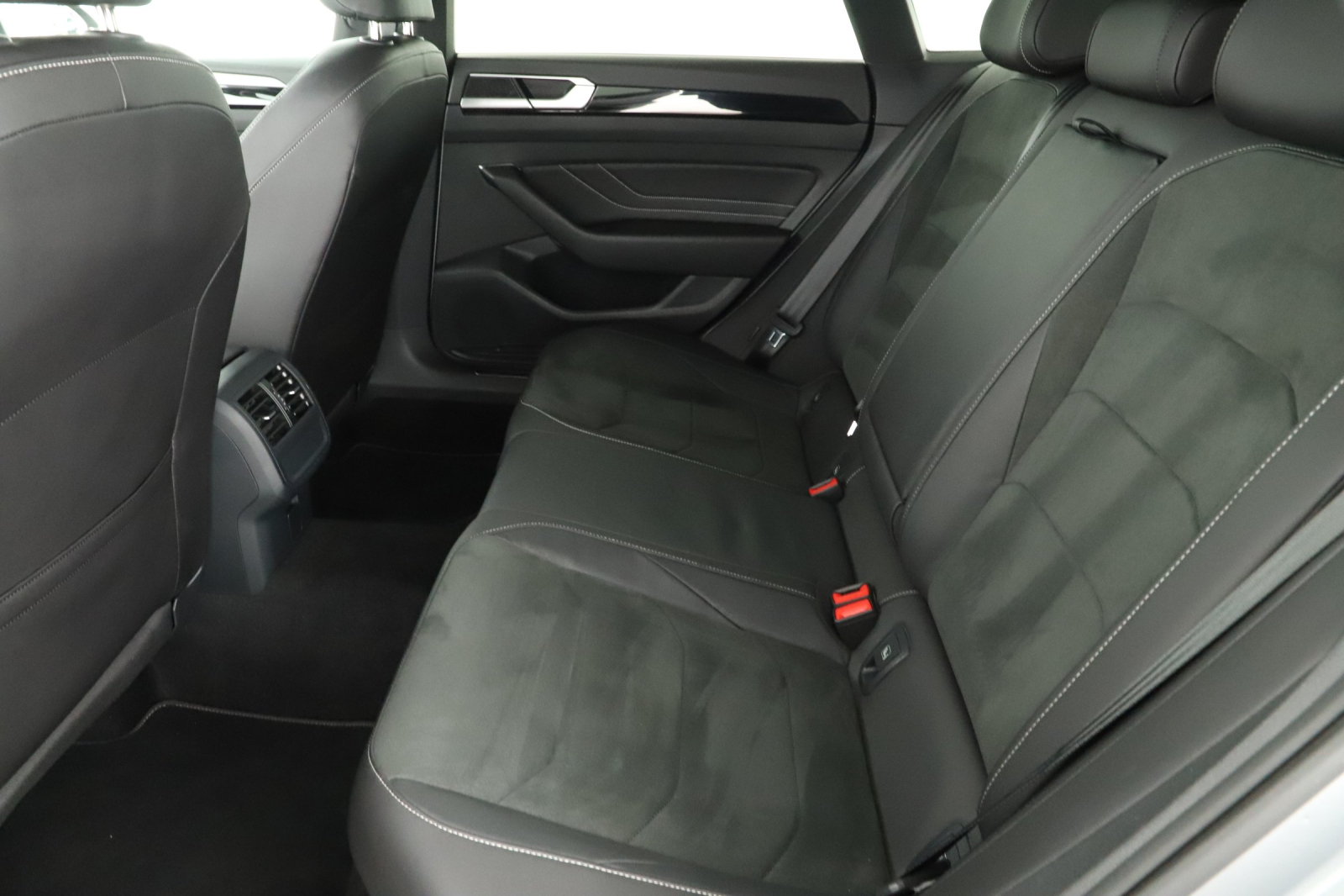 Volkswagen Arteon - 2023