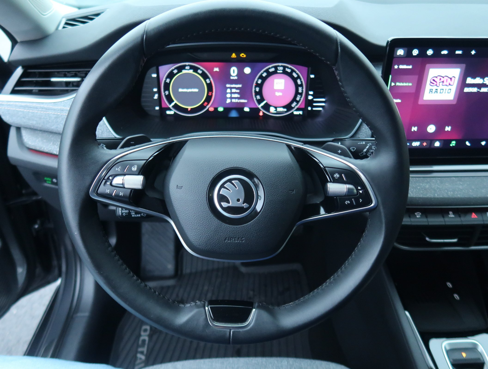 Škoda Octavia - 2024