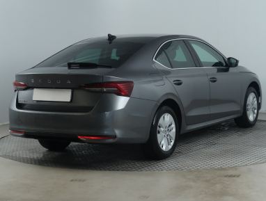 Škoda Octavia - 2024