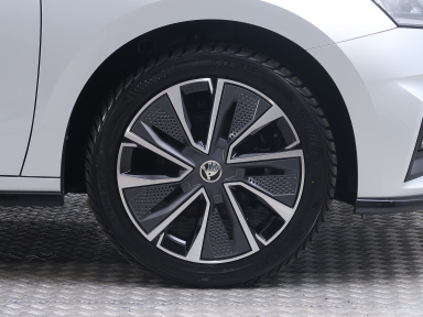 Škoda Fabia - 2023