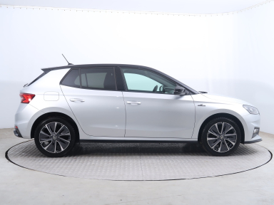 Škoda Fabia - 2023