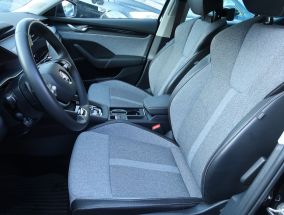 Škoda Octavia - 2024