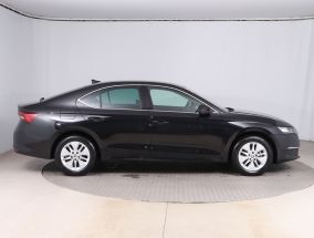 Škoda Octavia - 2024