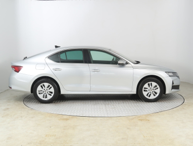 Škoda Octavia - 2024