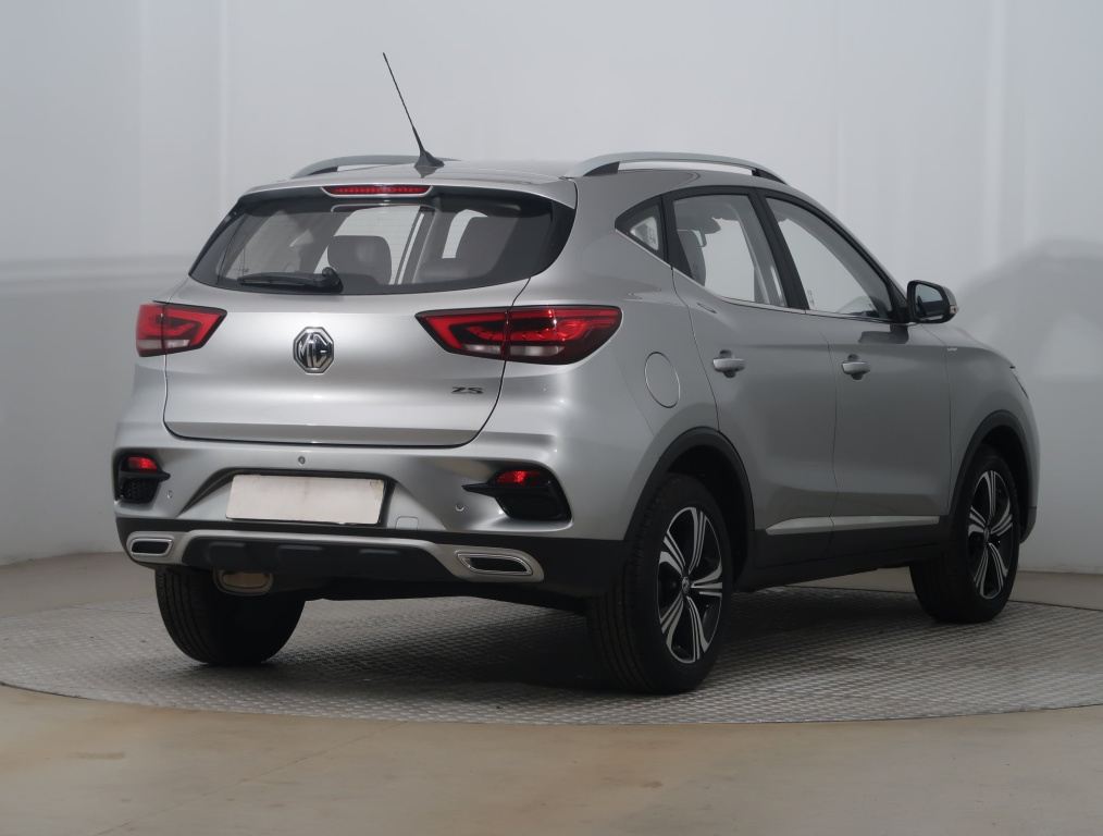 MG ZS SUV