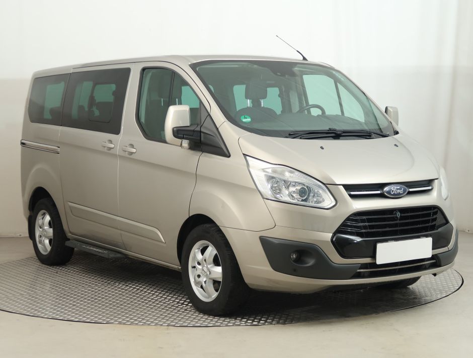 Ford Tourneo Custom - 2016