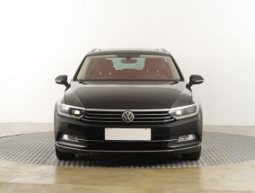 Volkswagen Passat - 2015
