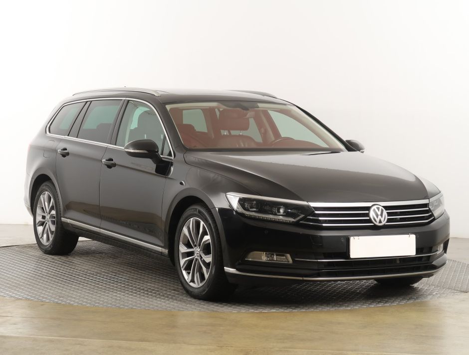 Volkswagen Passat - 2015