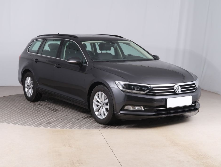 Volkswagen Passat - 2019