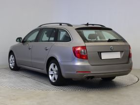 Skoda Superb - 2013