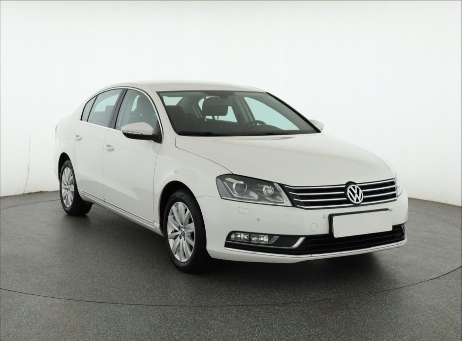 Volkswagen Passat - 2014