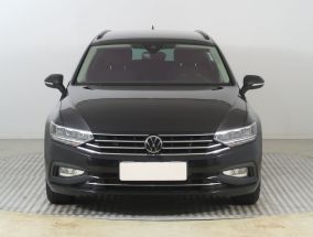 Volkswagen Passat - 2021
