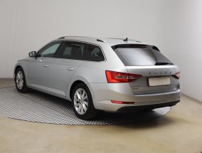 Skoda Superb - 2020