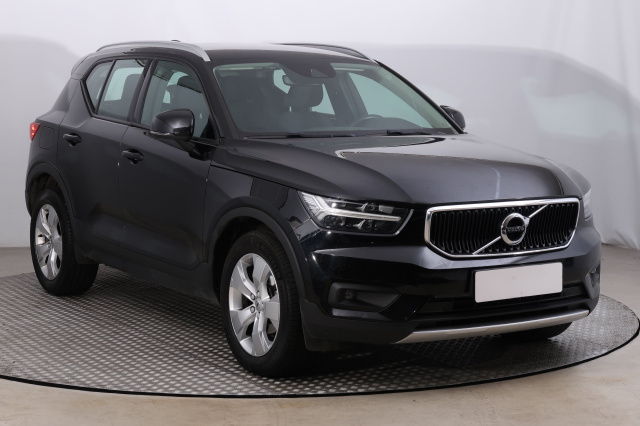 Volvo XC40 2021