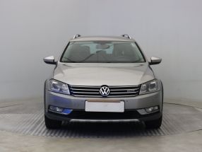 Volkswagen Passat - 2014