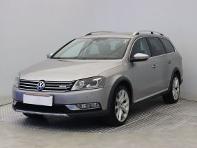 Volkswagen Passat - 2014