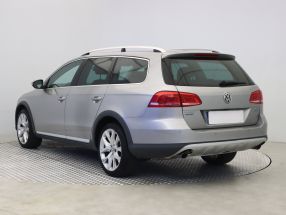 Volkswagen Passat - 2014