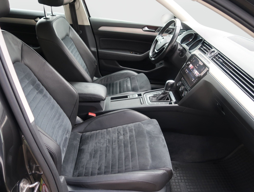 Volkswagen Passat, 2018