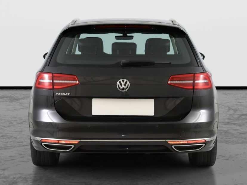 Volkswagen Passat, 2018