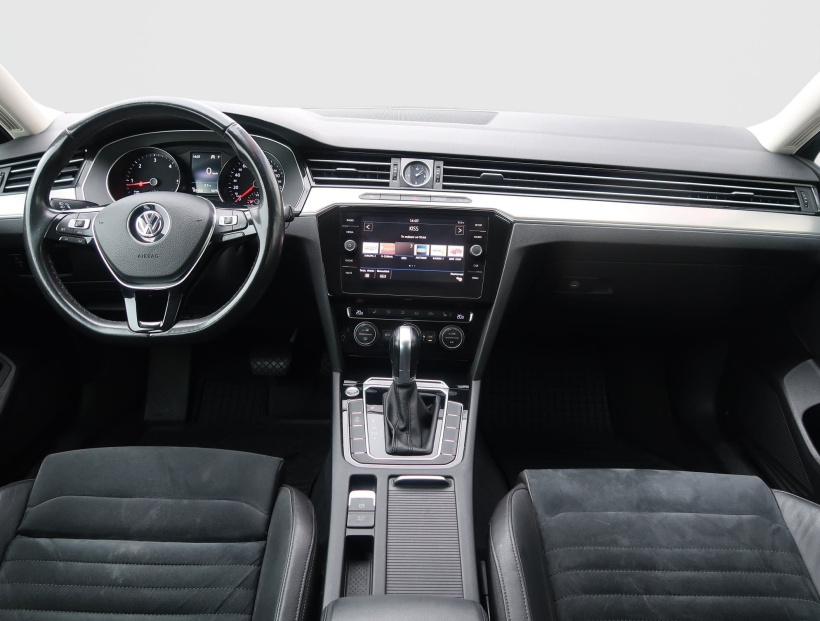 Volkswagen Passat, 2018