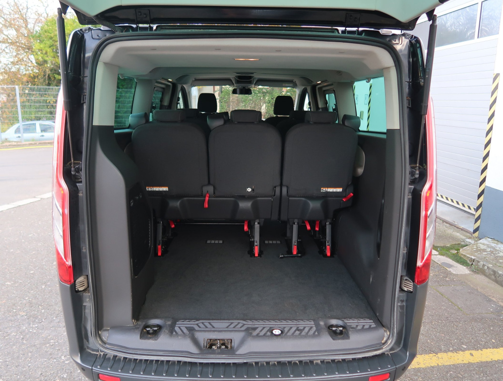 Ford Tourneo Custom