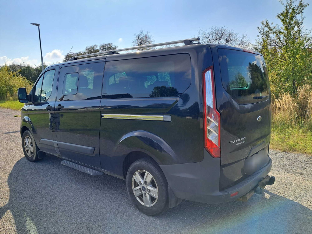 Ford Tourneo Custom