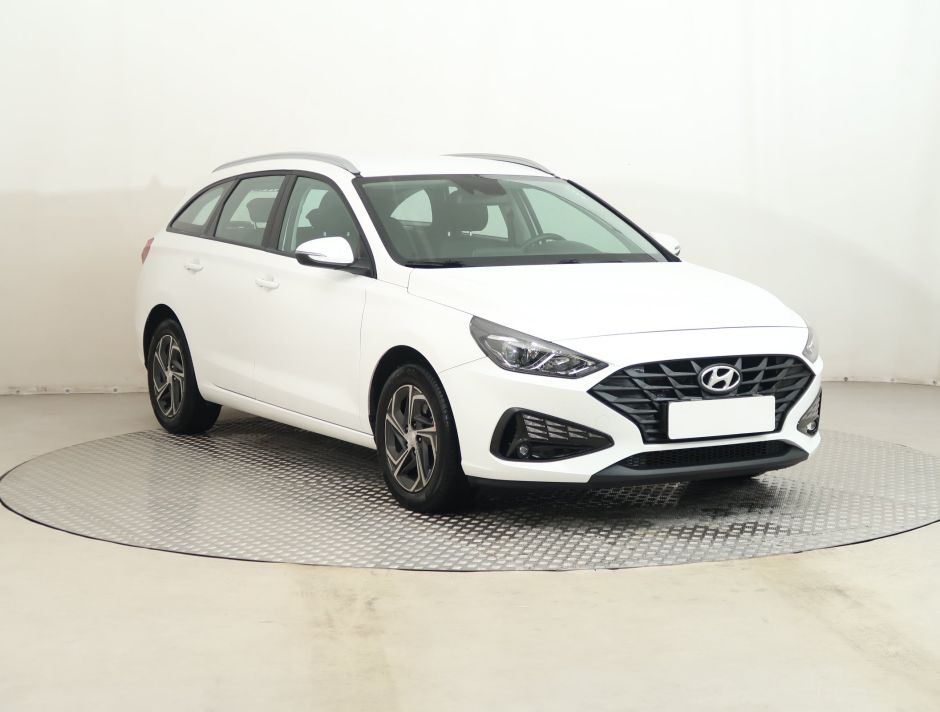 Hyundai i30 - 2023