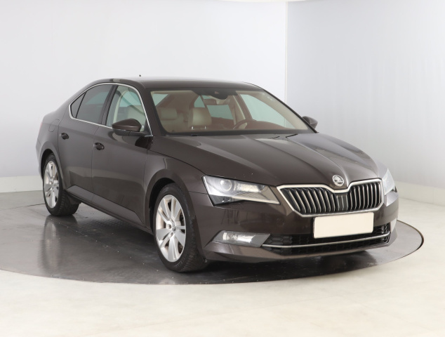 Škoda Superb 2015