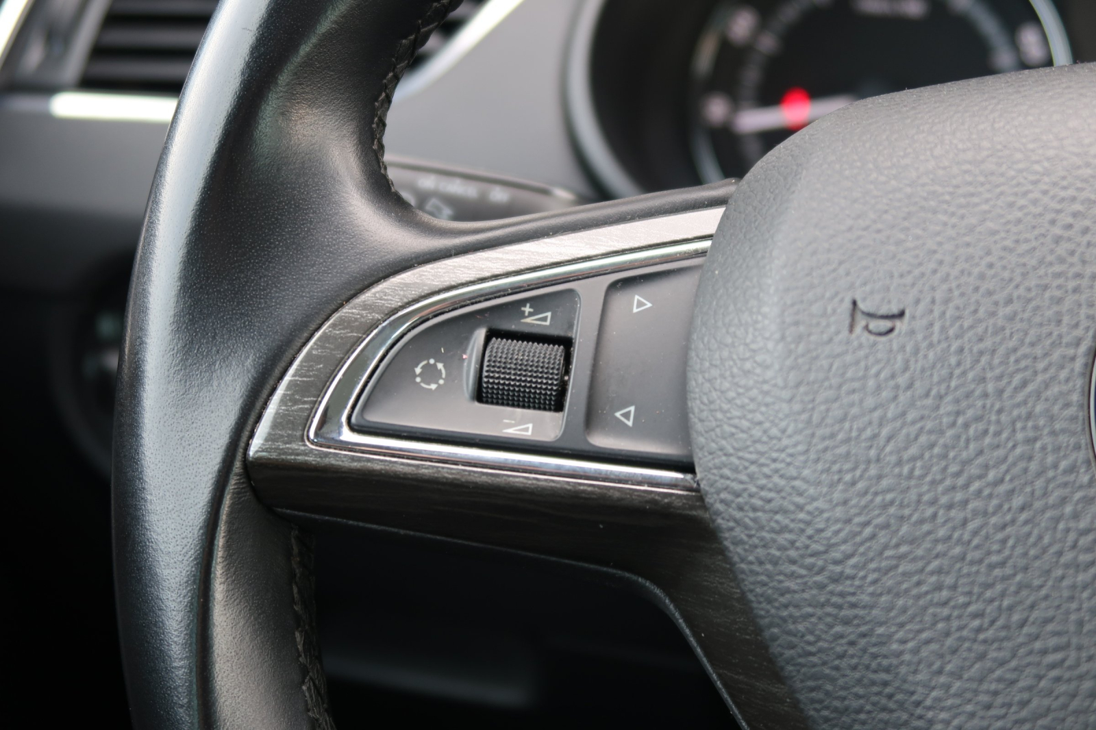 Škoda Octavia Scout - 2015