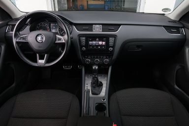 Škoda Octavia Scout - 2015