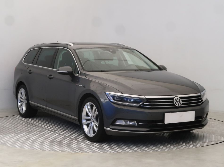 Volkswagen Passat - 2017