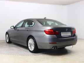 BMW 5 - 2011