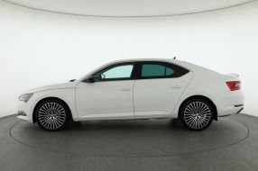 Skoda Superb - 2016