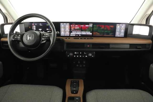 Honda e Advance e Advance