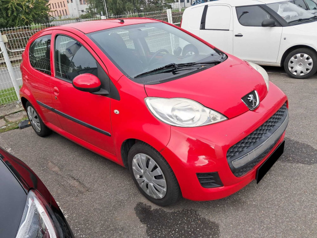 Peugeot 107 2011