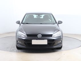 Volkswagen Golf - 2013