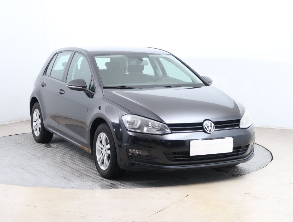 Volkswagen Golf - 2013