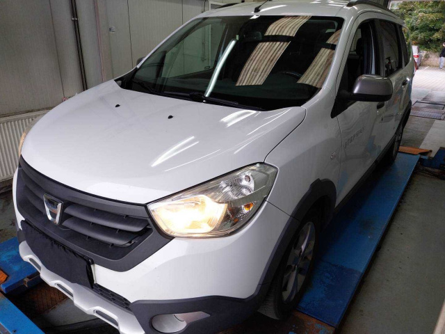 Dacia Lodgy 2015