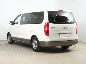 Hyundai H-1 Tour - 2010