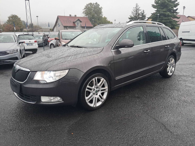 Škoda Superb 2010