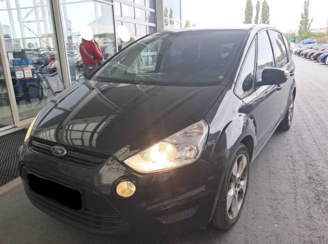 Ford S-Max 2012