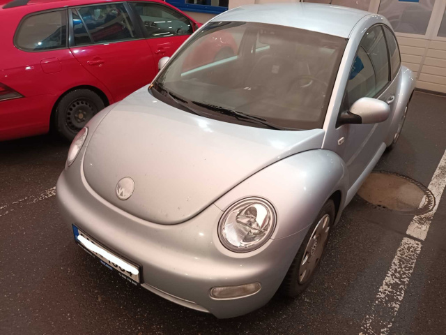Volkswagen New Beetle 2002