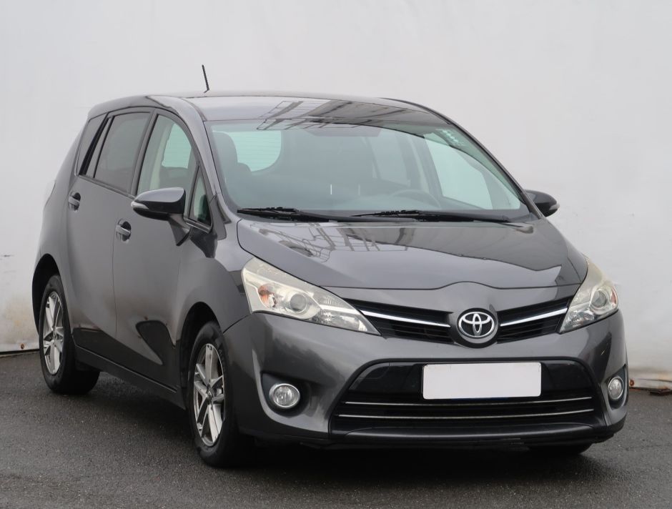 Toyota Verso - 2016