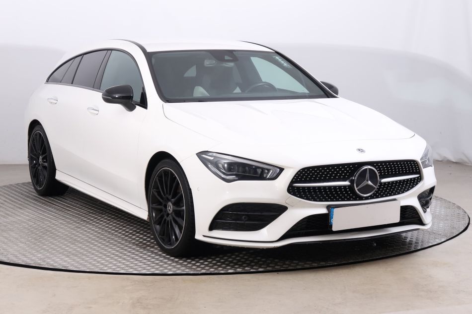 Mercedes-Benz CLA - 2021